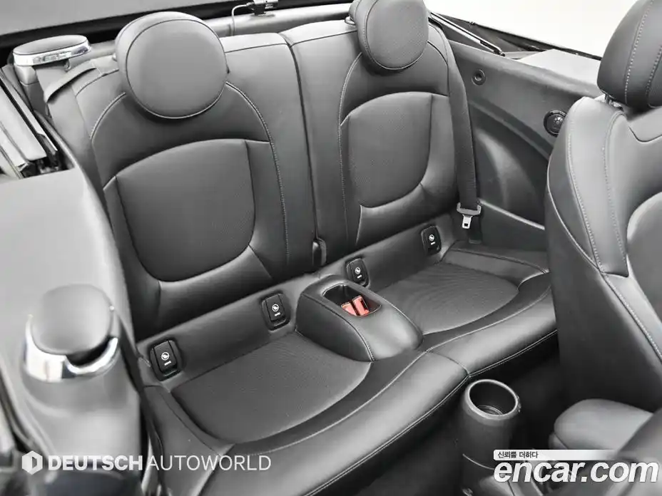 Mini Cooper Convertible 2016 1.5 автомат (гидро), фото 12