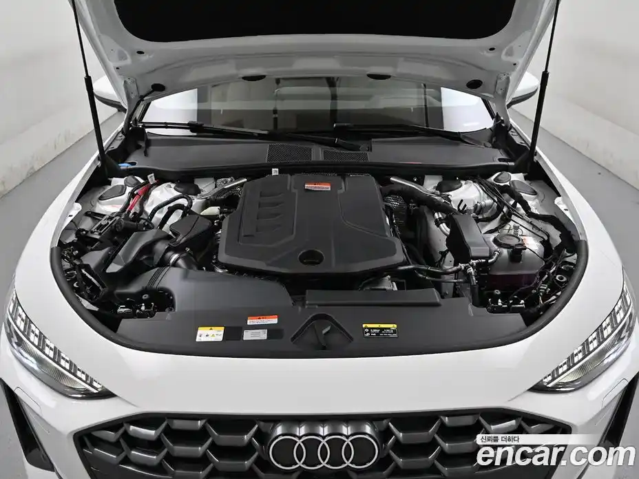 Audi A5 2025 2.0 автомат (гидро), фото 6