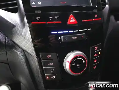 SsangYong TIBOLI 2016 1.6 автомат (гидро), миниатюра 9