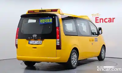 Hyundai Staria 2025 3.5 автомат (гидро), миниатюра 2