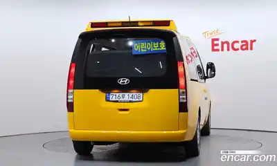 Hyundai Staria 2025 3.5 автомат (гидро), миниатюра 4