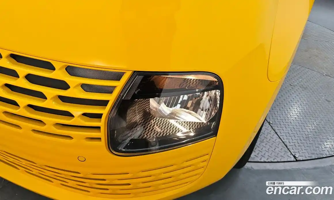 Hyundai Staria 2025 3.5 автомат (гидро), фото 8