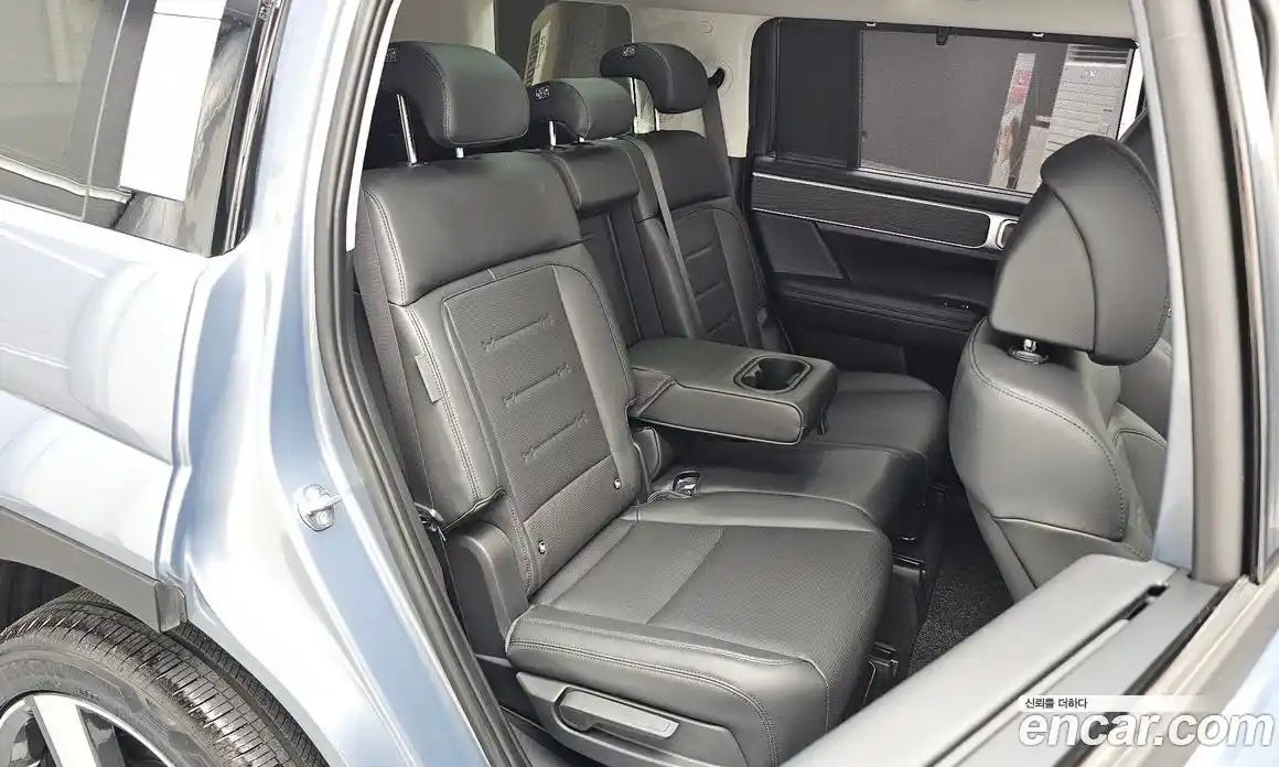 Hyundai Santa Fe 2024 2.5 автомат (гидро), фото 11