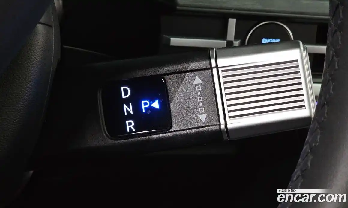 Hyundai Santa Fe 2024 2.5 автомат (гидро), фото 9