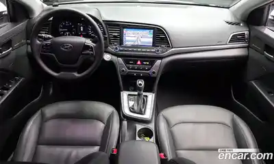 Hyundai Avante 2017 1.6 автомат (гидро), миниатюра 7