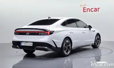 Hyundai Sonata 2024 2.0 автомат (гидро), миниатюра 2