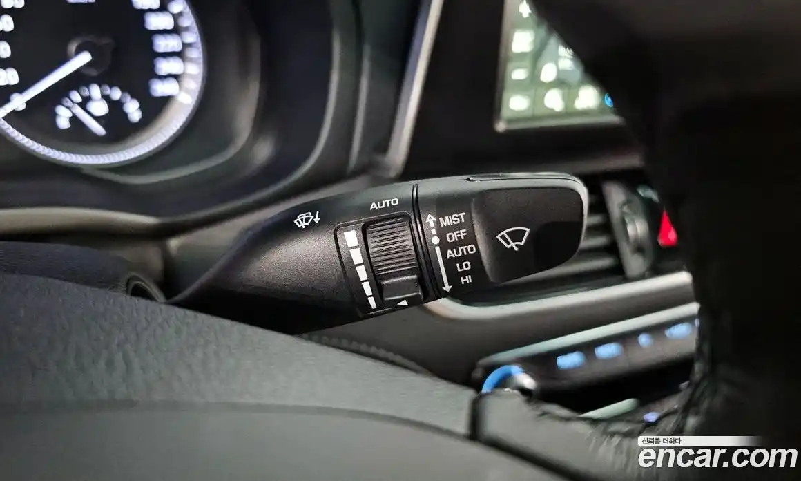 Hyundai Grandeur 2019 2.4 автомат (гидро), фото 24
