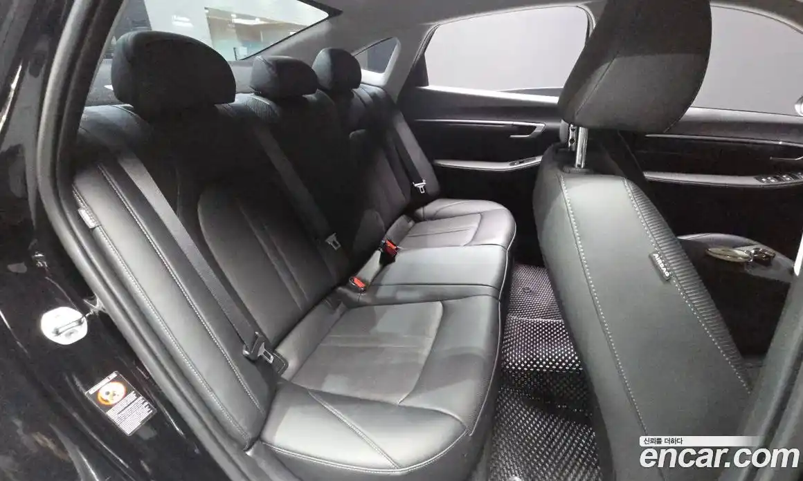Hyundai Sonata 2022 2.0 автомат (гидро), фото 18