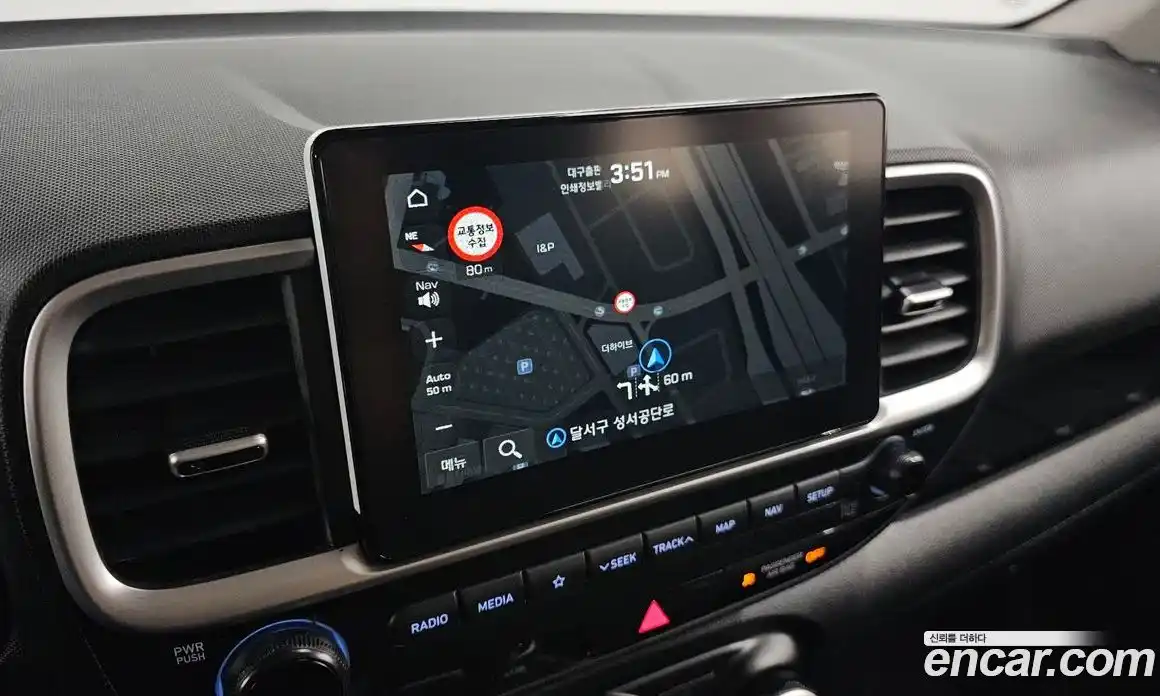 Hyundai Venue 2020 1.6 автомат (гидро), фото 14