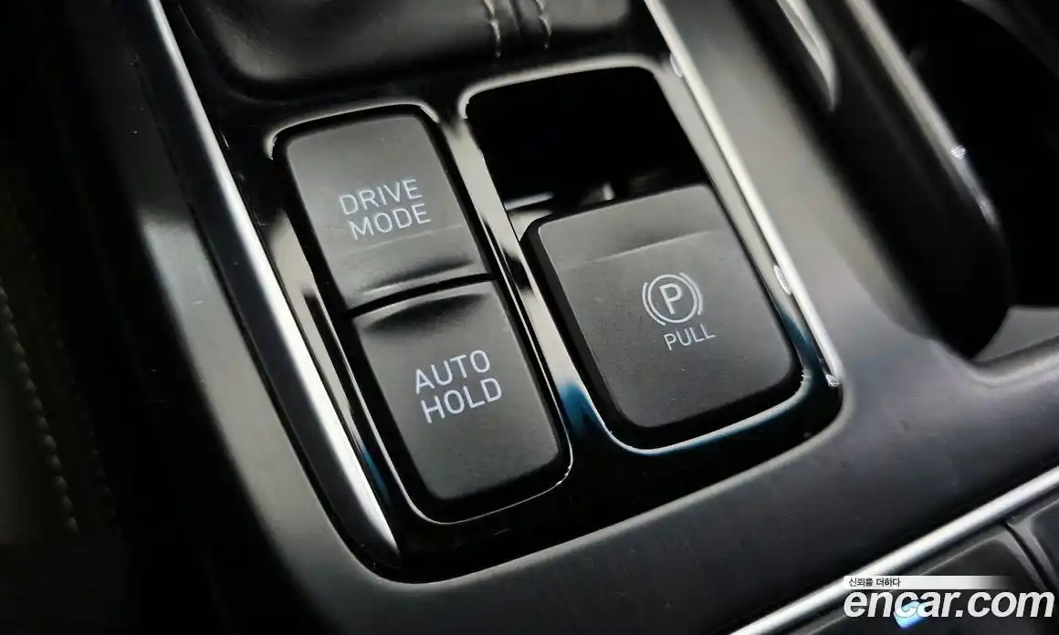 Hyundai Grandeur 2018 2.4 автомат (гидро), фото 18