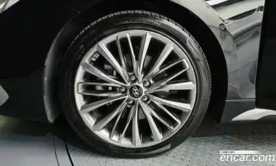 Hyundai Grandeur 2018 2.4 автомат (гидро), миниатюра 5