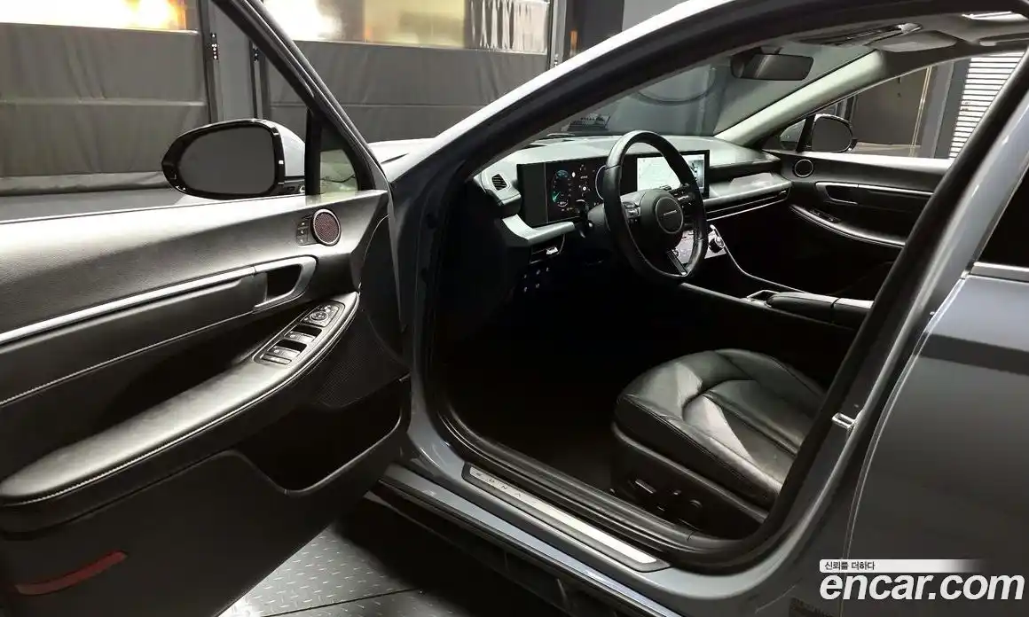 Hyundai Sonata 2024 2.0 автомат (гидро), фото 13
