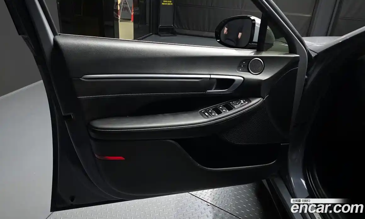 Hyundai Sonata 2024 2.0 автомат (гидро), фото 14