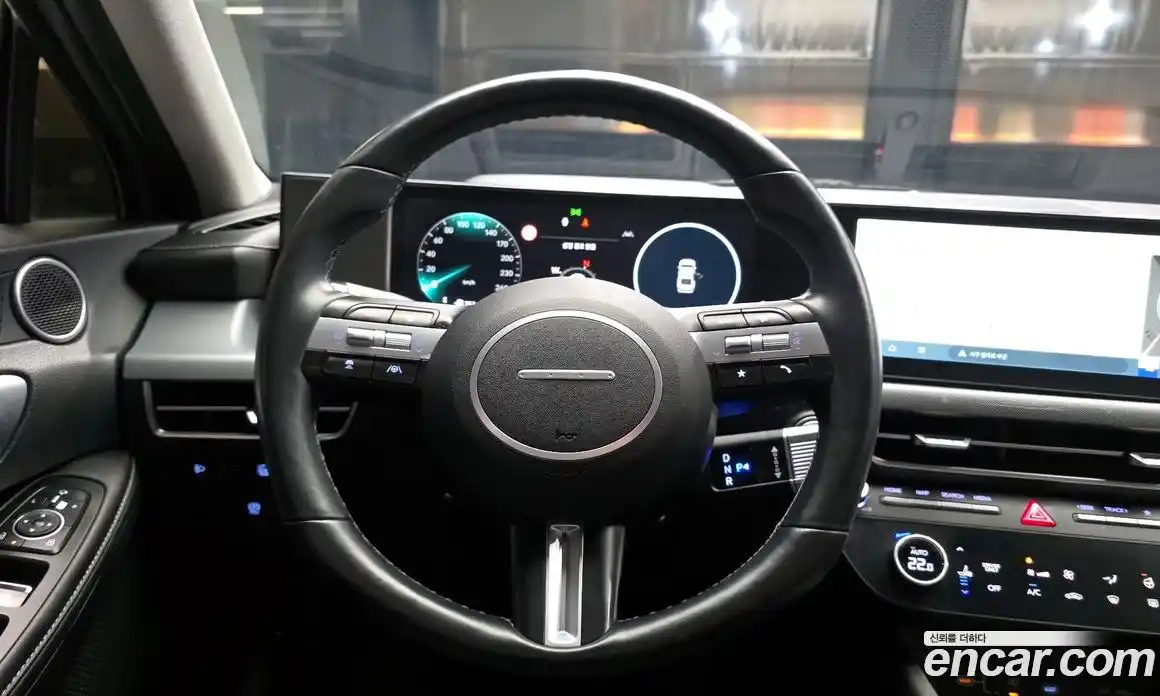 Hyundai Sonata 2024 2.0 автомат (гидро), фото 19
