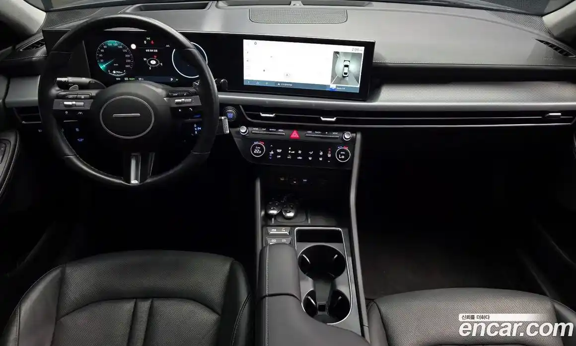 Hyundai Sonata 2024 2.0 автомат (гидро), фото 10