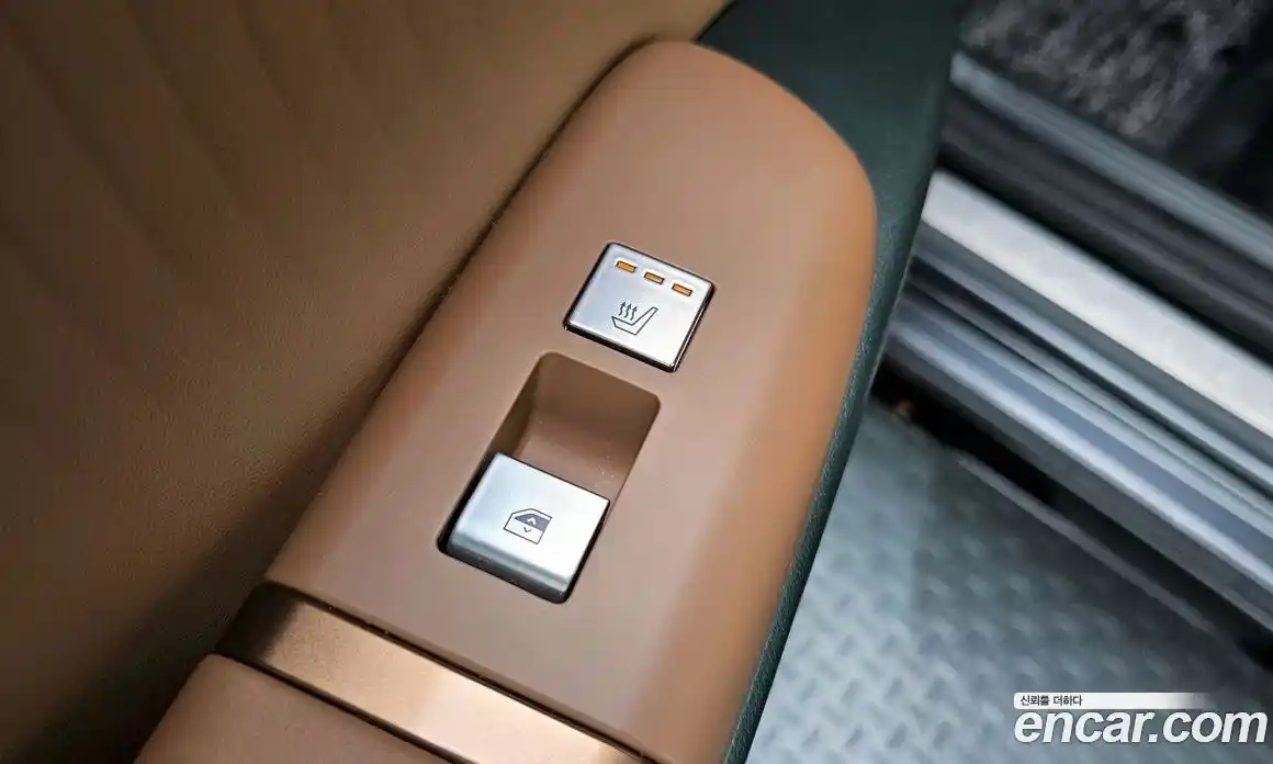 Hyundai Grandeur 2024 1.6 автомат (гидро), фото 18