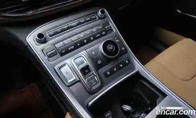 Hyundai Santa Fe 2023 1.6 автомат (гидро), миниатюра 12