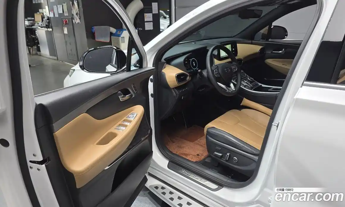 Hyundai Santa Fe 2023 1.6 автомат (гидро), фото 13