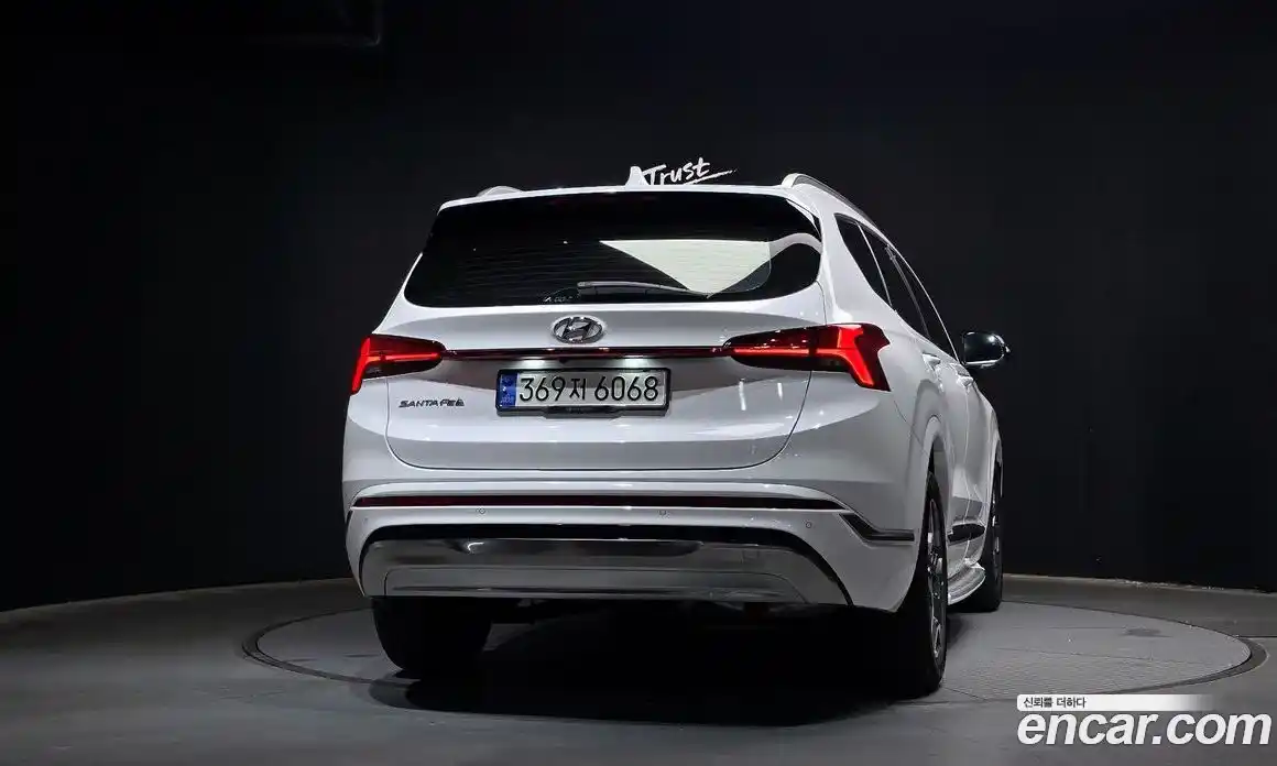 Hyundai Santa Fe 2023 1.6 автомат (гидро), фото 4