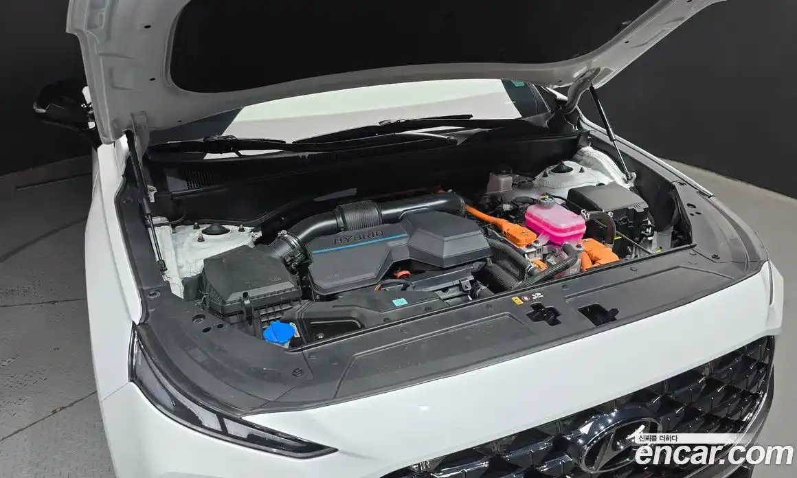Hyundai Santa Fe 2023 1.6 автомат (гидро), фото 6