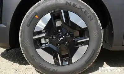 Kia Seltos 2026 1.6 автомат (гидро), миниатюра 7 Kia Seltos 2026 1.6 автомат (гидро), миниатюра 7