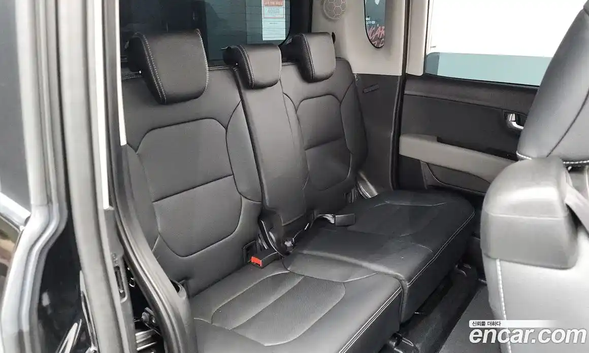 Kia Ray 2024 1.0 автомат (гидро), фото 17