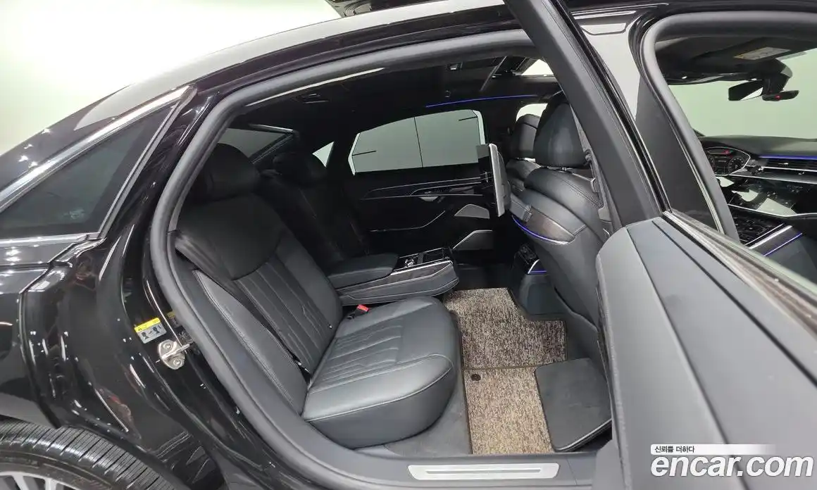 Audi A8 2021 4.0 автомат (гидро), фото 19