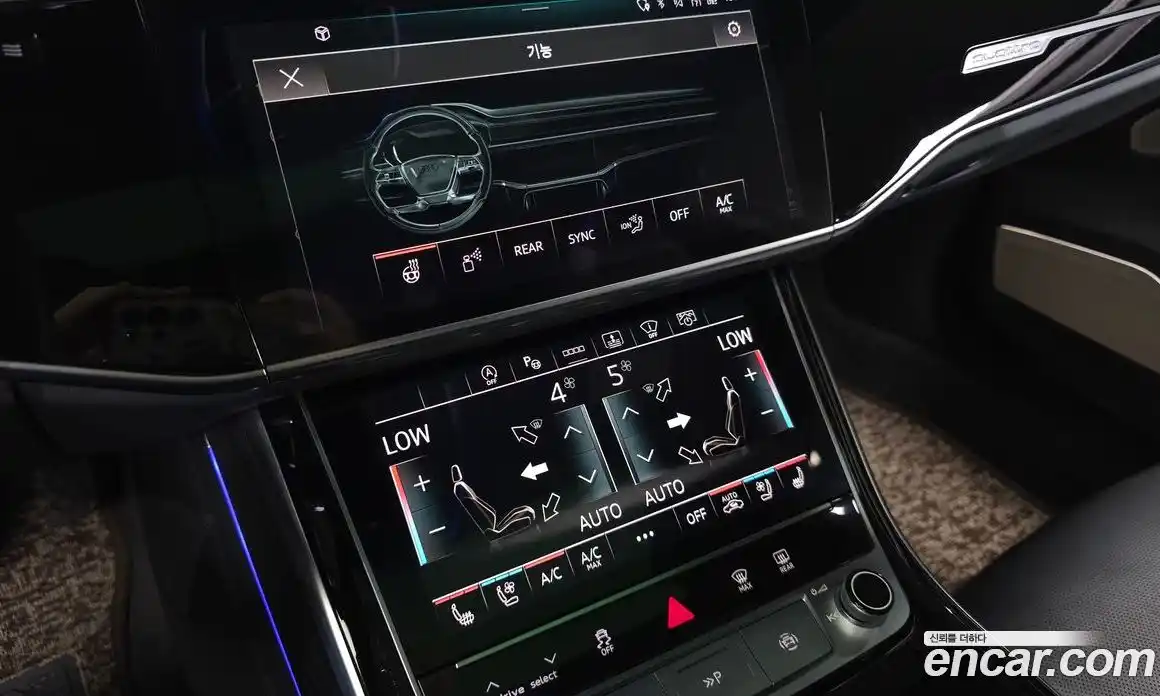 Audi A8 2021 4.0 автомат (гидро), фото 9