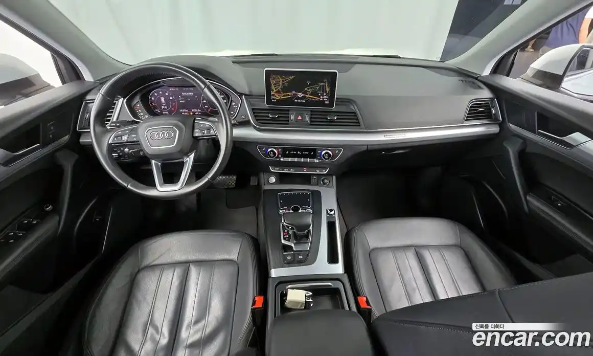 Audi Q5 2020 2.0 автомат (гидро), фото 7