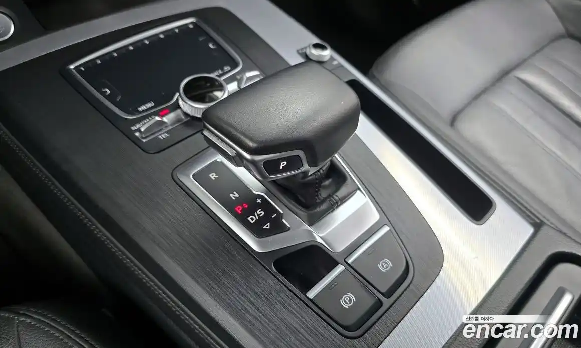 Audi Q5 2020 2.0 автомат (гидро), фото 9