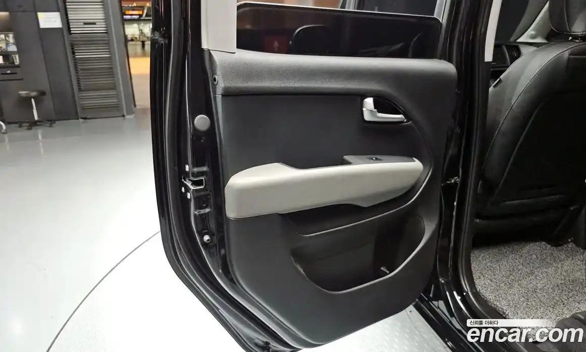Kia Ray 2024 1.0 автомат (гидро), фото 15