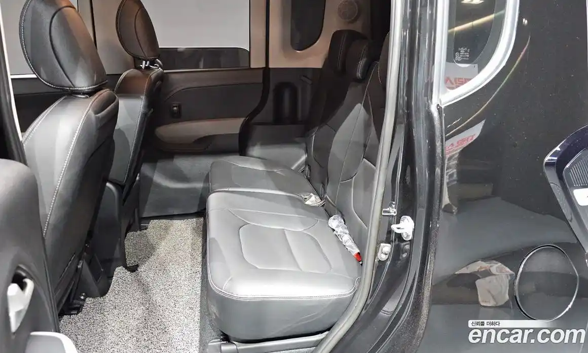 Kia Ray 2024 1.0 автомат (гидро), фото 16