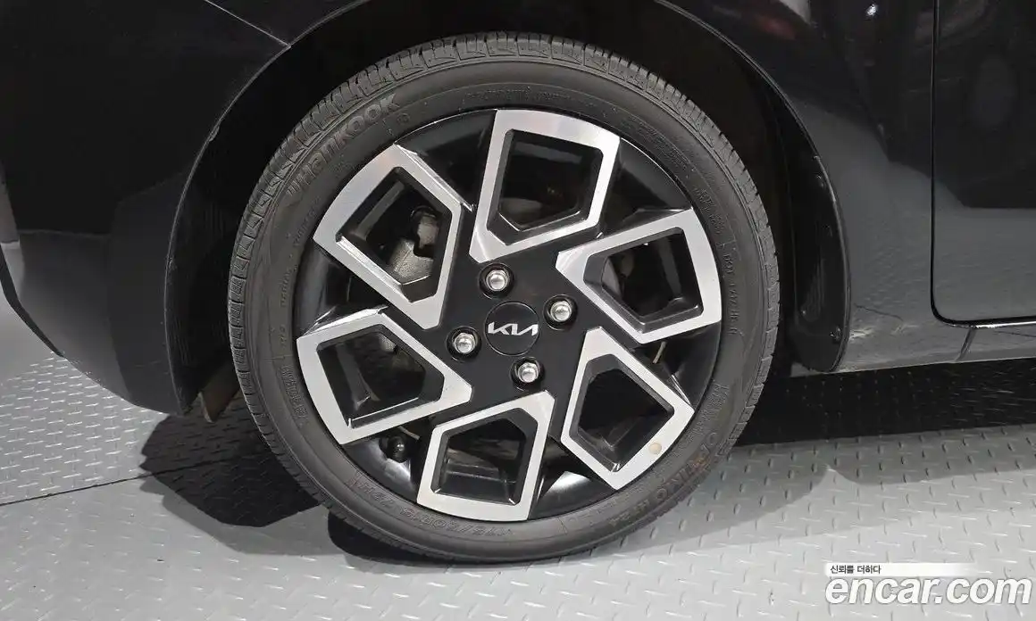 Kia Ray 2024 1.0 автомат (гидро), фото 5