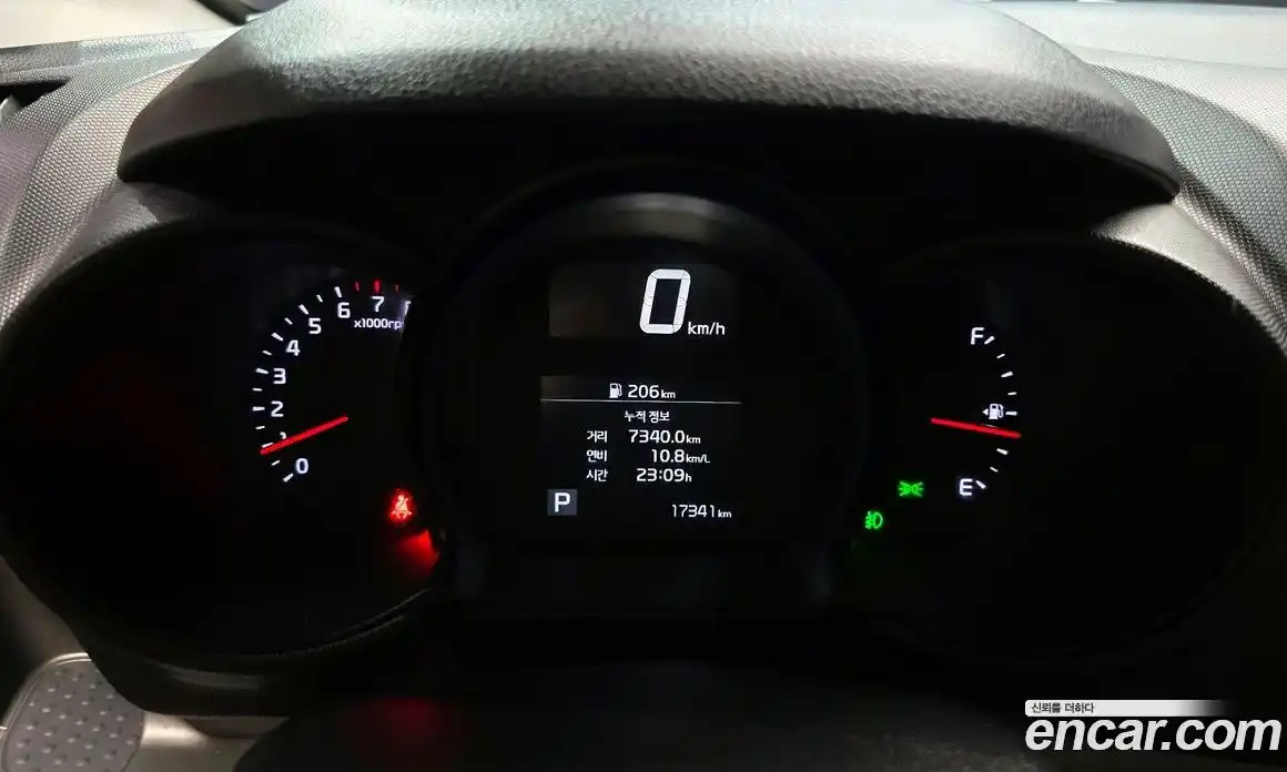 Kia Ray 2020 1.0 автомат (гидро), фото 8