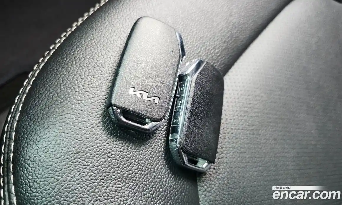 Kia Ray 2023 1.0 автомат (гидро), фото 24