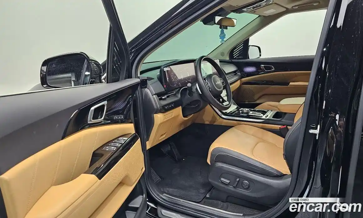 Kia Carnival 2023 2.2 автомат (гидро), фото 12