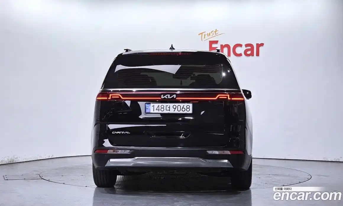 Kia Carnival 2023 2.2 автомат (гидро), фото 3