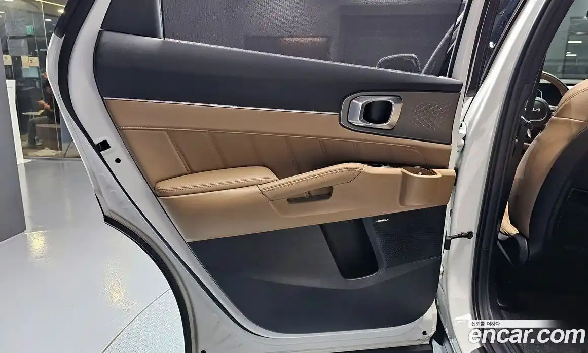 Kia Sorento 2024 1.6 автомат (гидро), фото 15