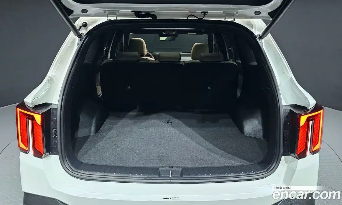 Kia Sorento 2024 1.6 автомат (гидро), фото 32
