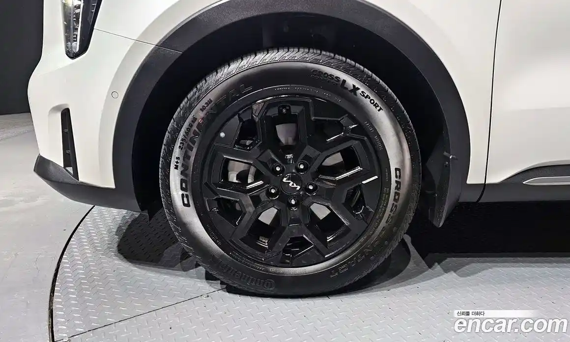 Kia Sorento 2024 1.6 автомат (гидро), фото 5