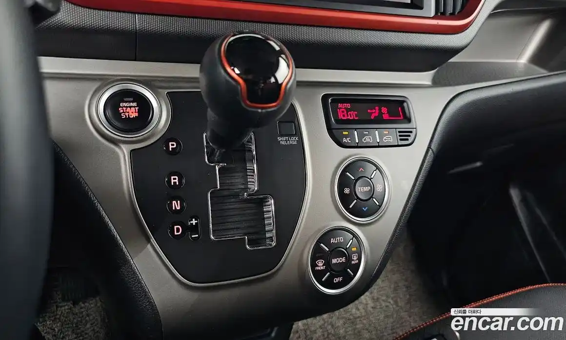Kia Ray 2021 1.0 автомат (гидро), фото 11