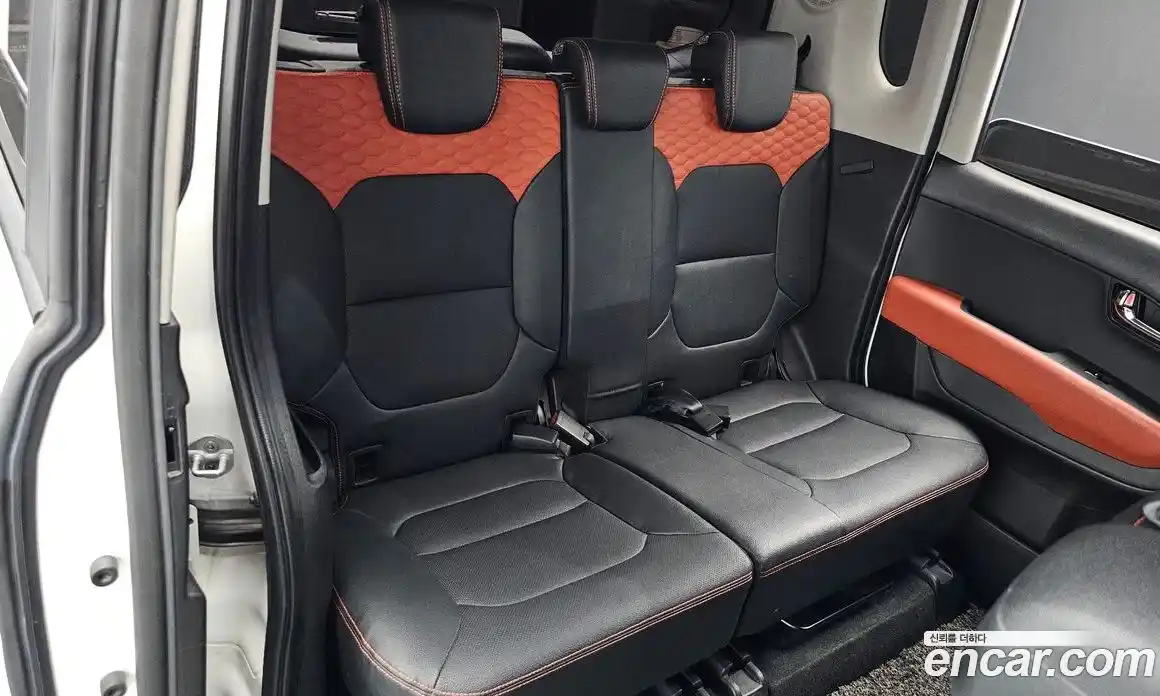 Kia Ray 2021 1.0 автомат (гидро), фото 16