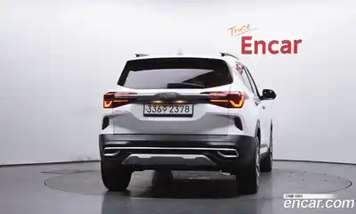 Kia Seltos 2022 1.6 автомат (гидро), миниатюра 3