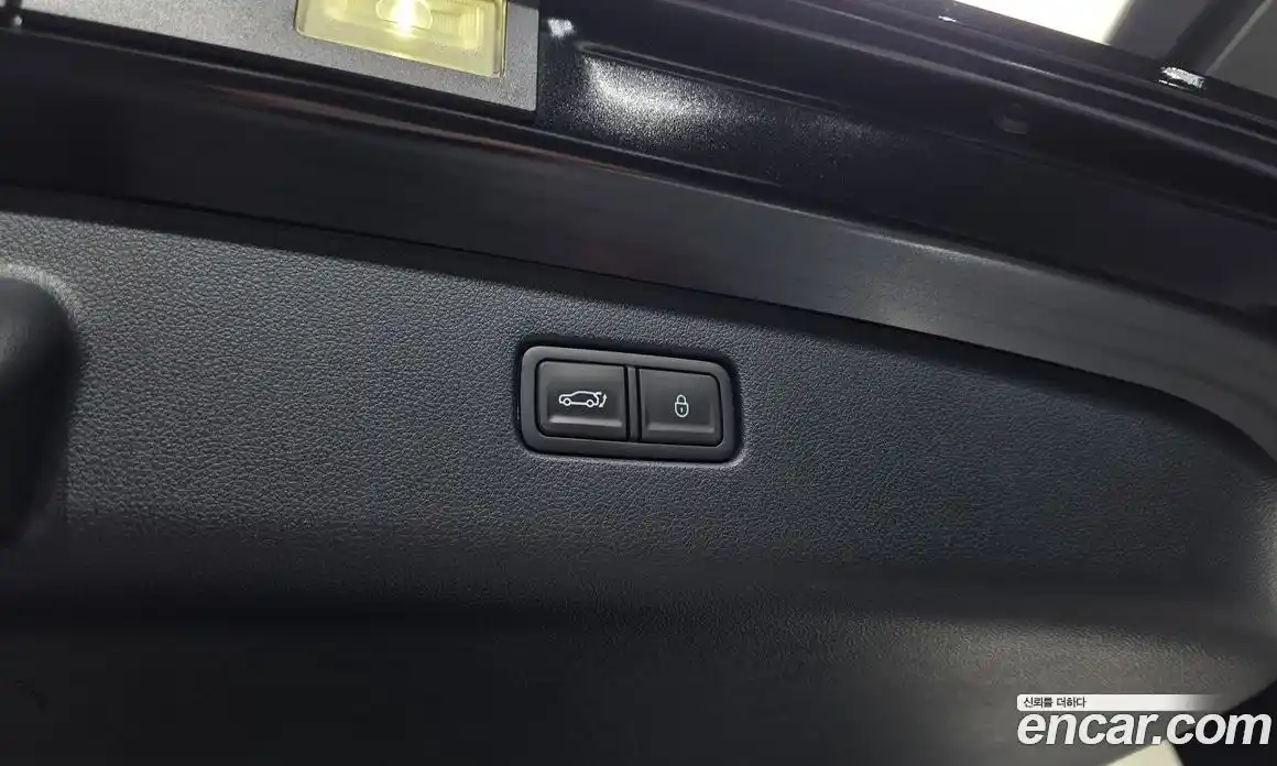 Genesis GV70 2024 2.5 автомат (гидро), фото 29