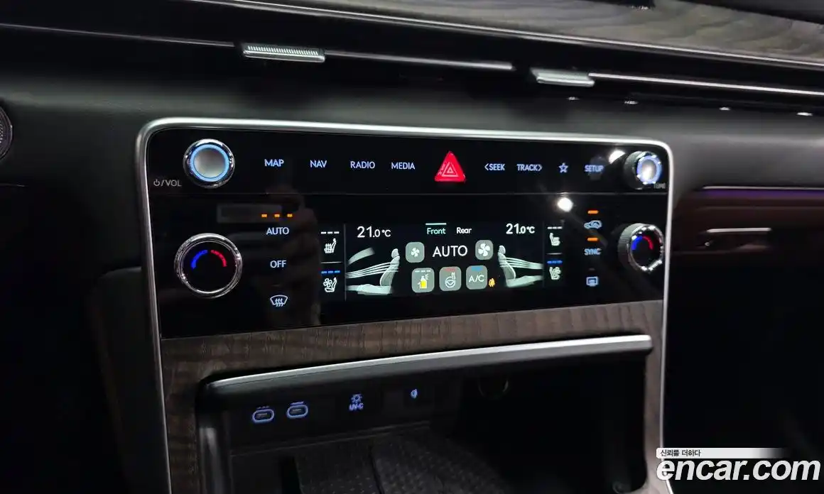 Genesis GV80 2023 3.5 автомат (гидро), фото 24