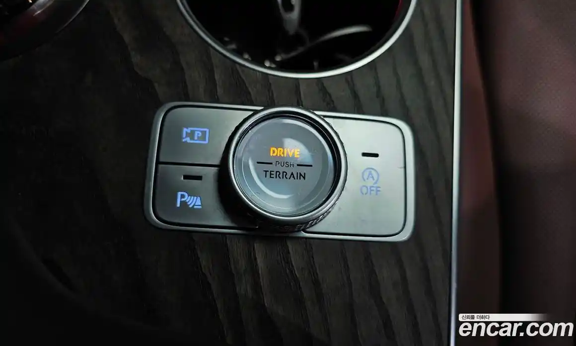Genesis GV80 2023 2.5 автомат (гидро), фото 32