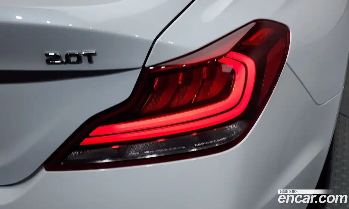 Genesis G70 2019 2.0 автомат (гидро), фото 8
