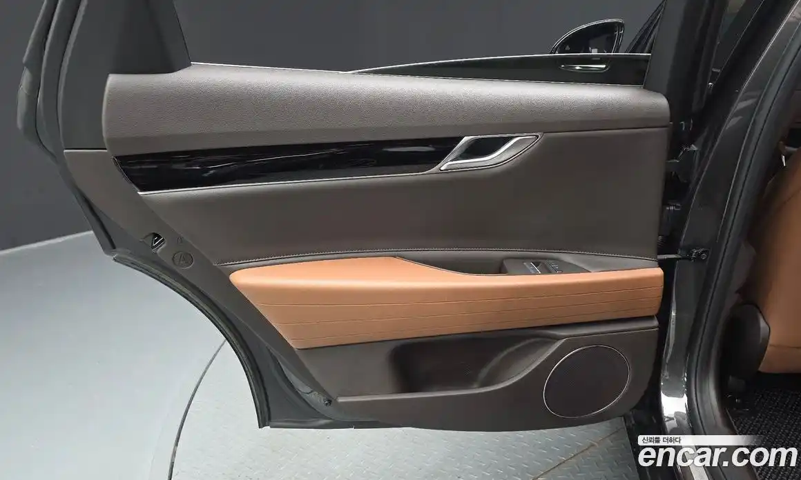 Genesis G80 2023 2.5 автомат (гидро), фото 15
