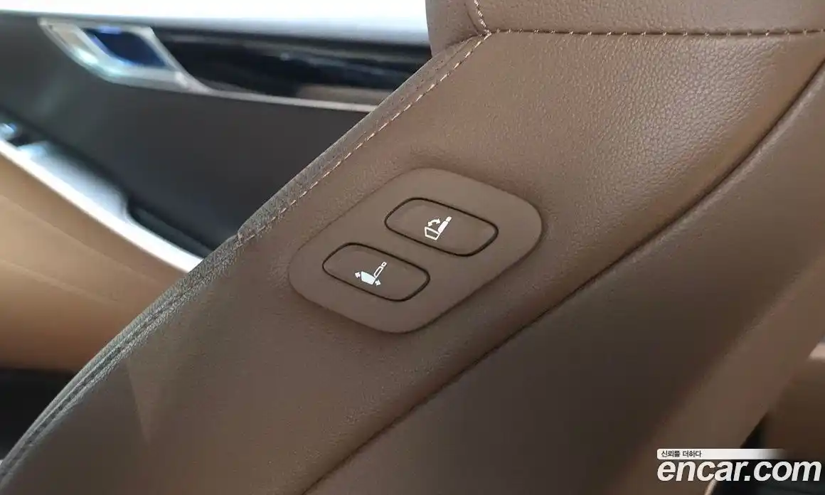 Genesis G80 2023 2.5 автомат (гидро), фото 24
