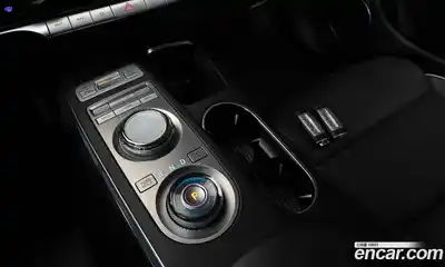 Genesis GV70 2022 0.1 автомат (гидро), миниатюра 12